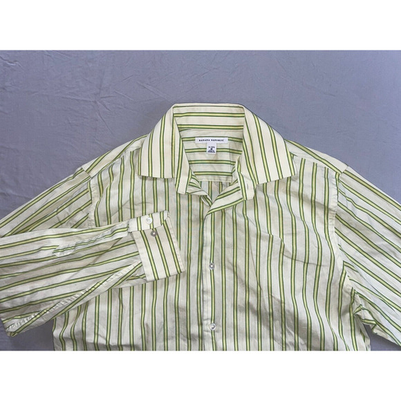 Banana Republic Other - Banana Republic Vintage '05 Long Sleeve Button Front Sport Shirt. Size M, GUC!!